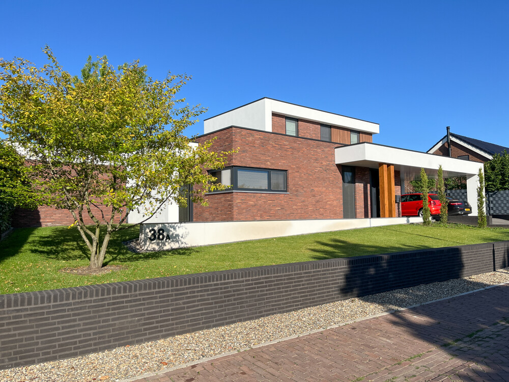 Tuin aan de Maas