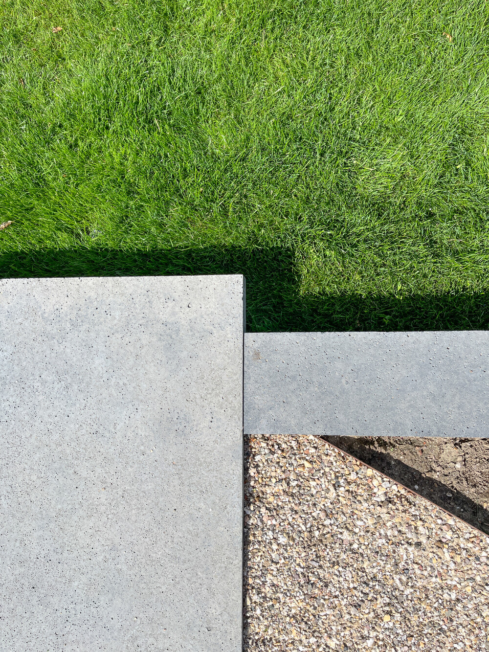 Moderne en onderhouds-vriendelijke tuin