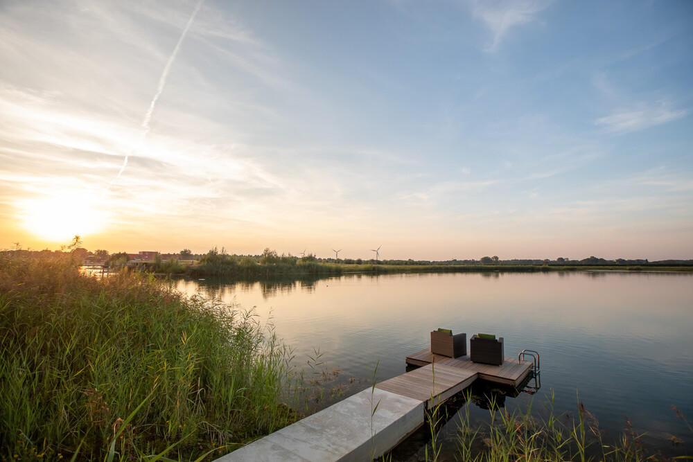 Vergezicht over de plas